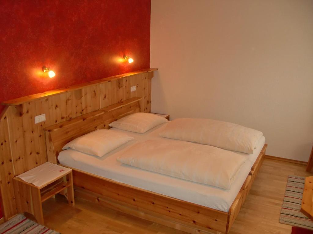 Gasthof Post Krems in Kaernten Rom bilde